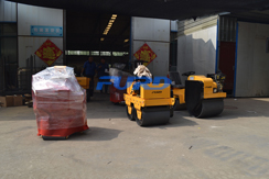 福瑞得機(jī)械手扶雙輪壓路機(jī)，手扶單輪壓路機(jī)，座駕壓路機(jī)及時(shí)包裝發(fā)貨